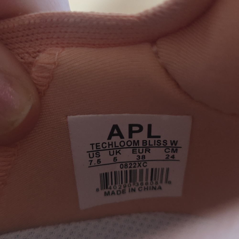 Brand New APL Womens Techloom Bliss Size 7.5 blush/ivory - Picture 7 of 10